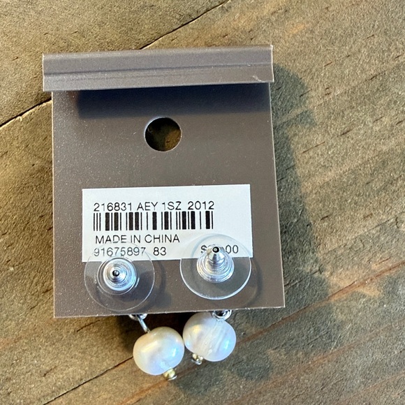 J. Jill Faux Pearl & Crystal Drop Earrings Gunmetal Silver NWT - Picture 4 of 7